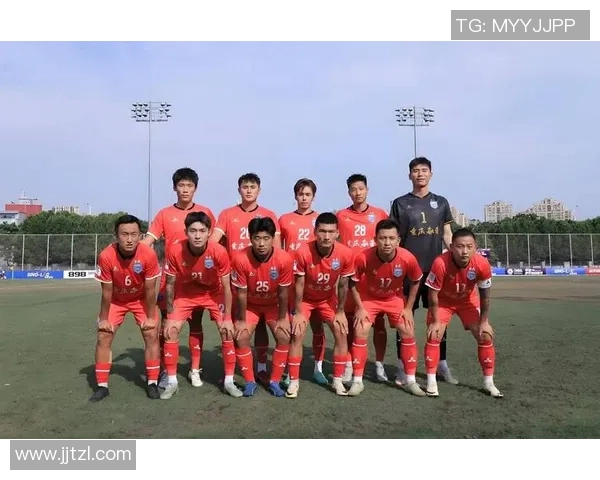 赛后复盘：杭州足球队与重庆足球队心理素质的较量与启示
